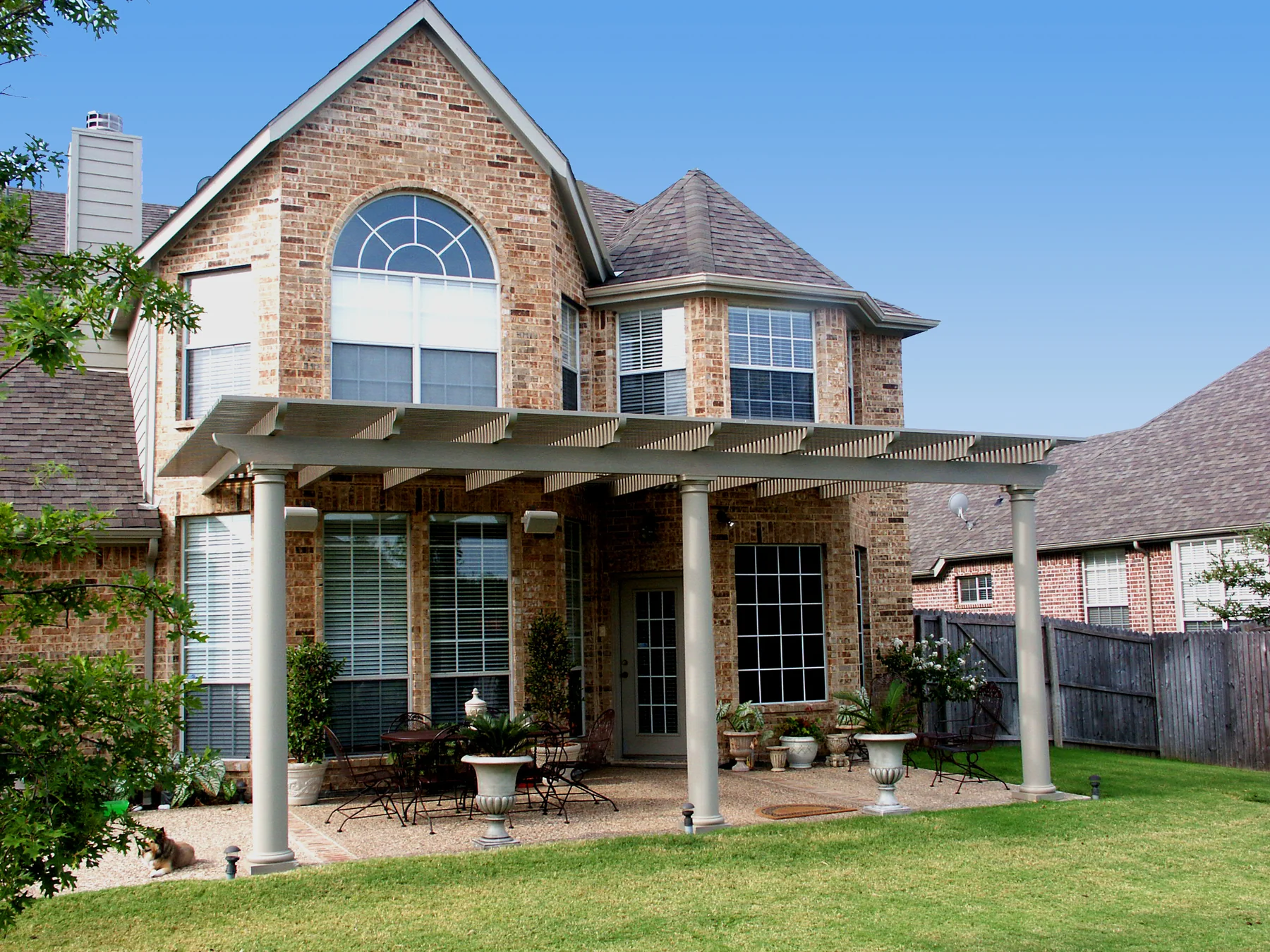 Open pergola structure